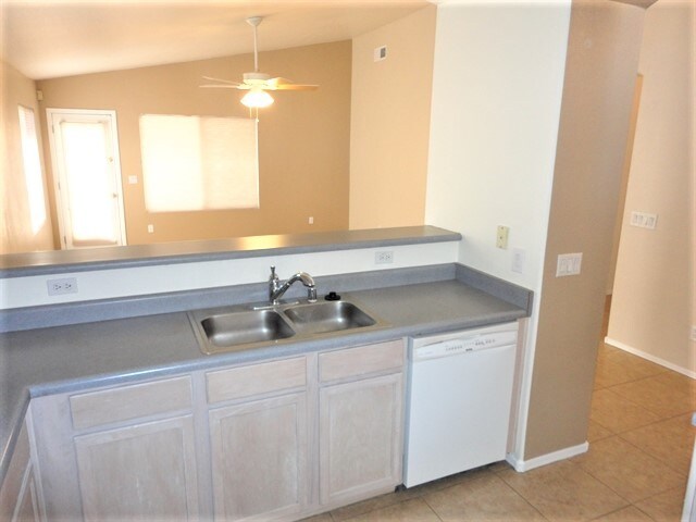 Building Photo - 9045 W Holly St