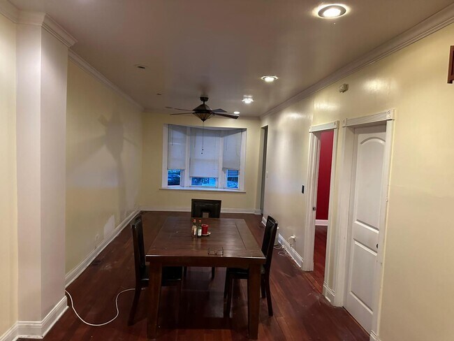 Foto del edificio - 3532 W Evergreen Ave