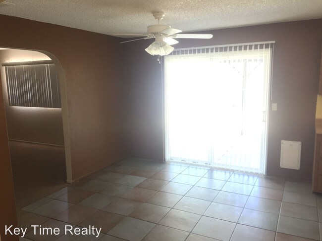 Building Photo - 711 Sea Spray Pl
