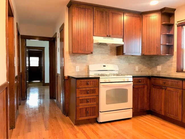 Building Photo - 3 Edgar Ct