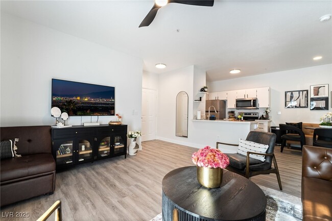 Building Photo - 2900 Sunridge Heights Pkwy