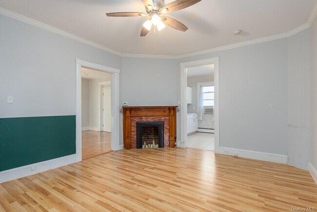 Building Photo - 84 1st Ave