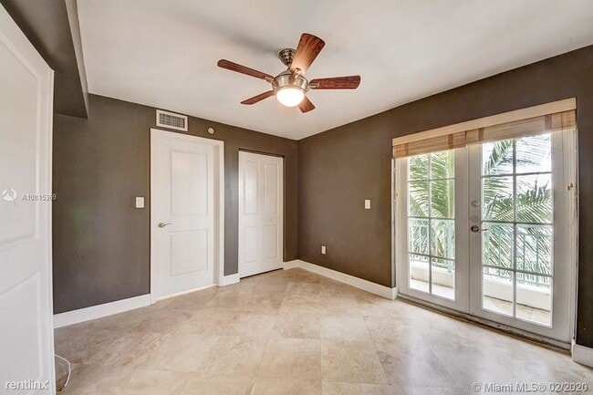 Building Photo - 2 br, 2.5 bath  - 243 Meridian Ave