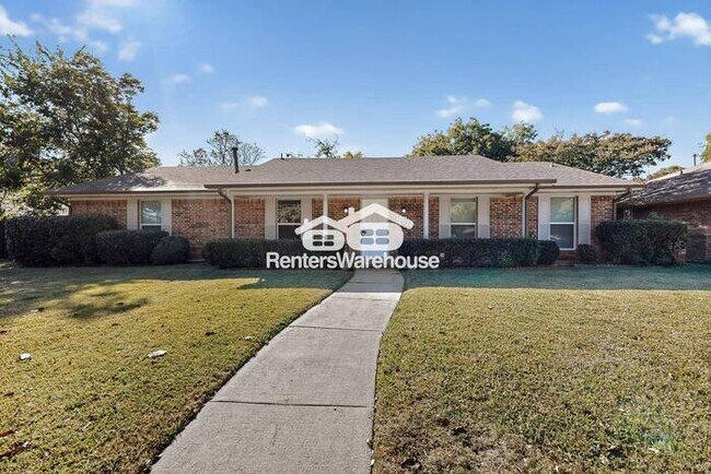 Building Photo - MOVE IN READY Plano Home