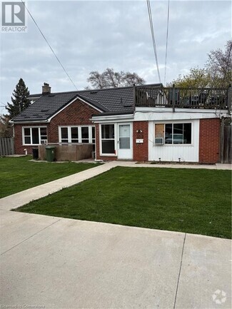 Building Photo - 359 Rosedale Ave