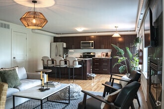Building Photo - 58 Sweetnam Dr