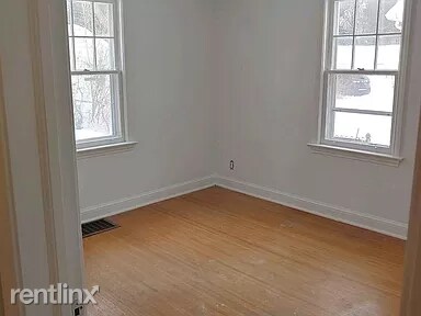 Building Photo - 2 br, 1 bath House - 187 Coolidge Rd