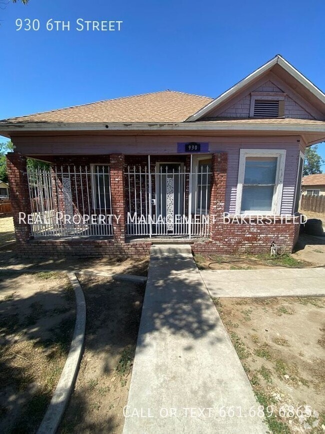 Building Photo - 930 6th St