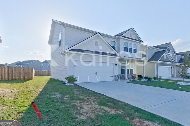 Building Photo - 103 Silver Maple Ln