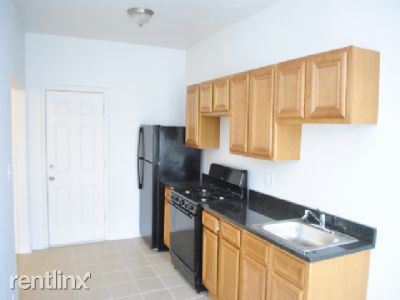 Building Photo - 1355 N Homan Ave