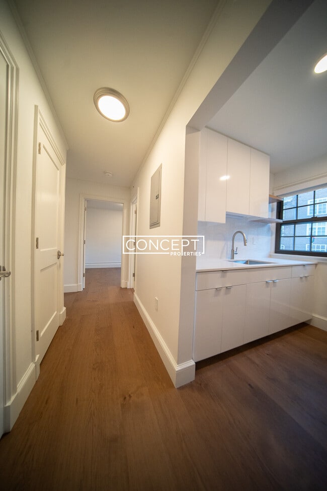 Foto del edificio - 1208 Massachusetts Ave