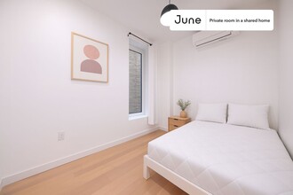 Building Photo - Room in Shared 4 bed/2 bath home in Ditmas Park