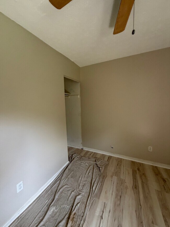 Foto del edificio - 6009 Stillridge Ct