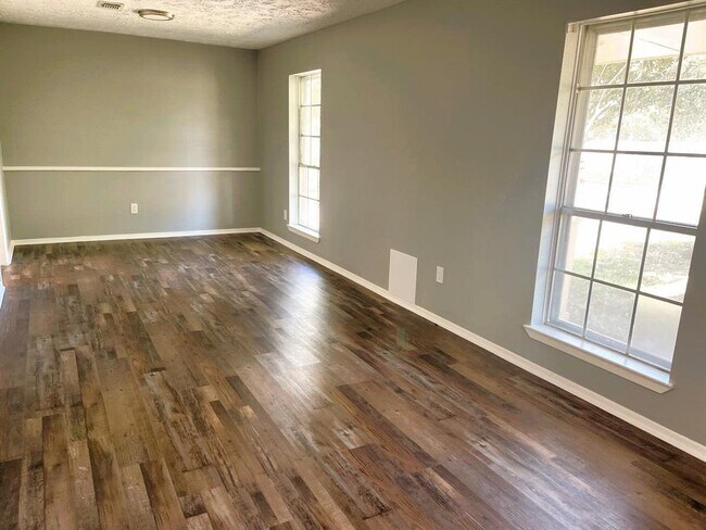 Building Photo - 12835 Pantano Drive