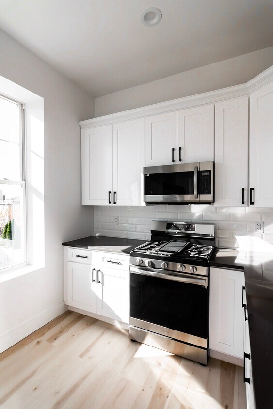 Foto principal - 2159 Linwood Ave