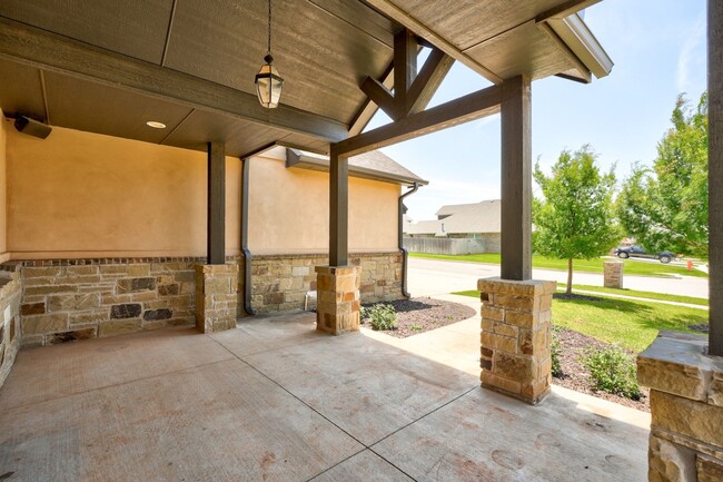 Building Photo - Beautiful Rental Home in Moore!