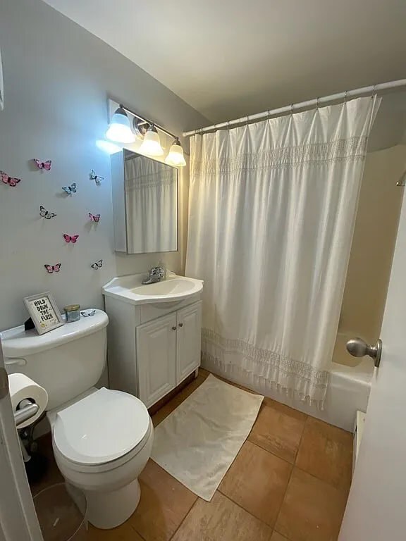 Primary Photo - 12 Stoneholm St