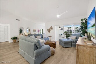 Building Photo - 790 Willowbrook Dr