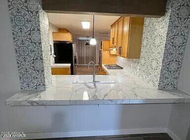 Foto del edificio - 3536 E Oak St