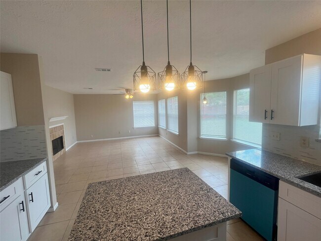 Building Photo - 8202 Alabaster Dr