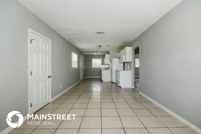 Foto del edificio - 1817 E Knollwood St
