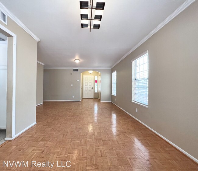 Building Photo - 4 br, 2.5 bath House - 3240 Coral Harbor