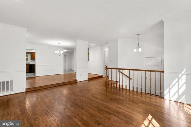 Building Photo - 11017 Cedarwood Dr