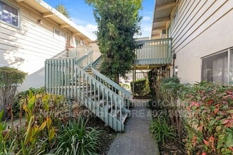 Building Photo - 3695 Sonoma Ave