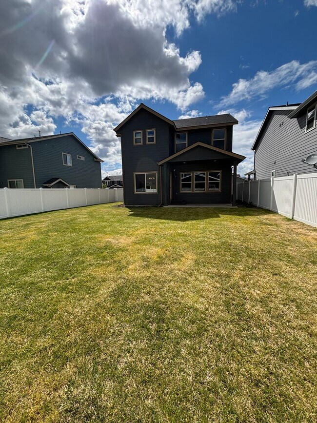 Foto del edificio - 6552 N Idlewood Dr