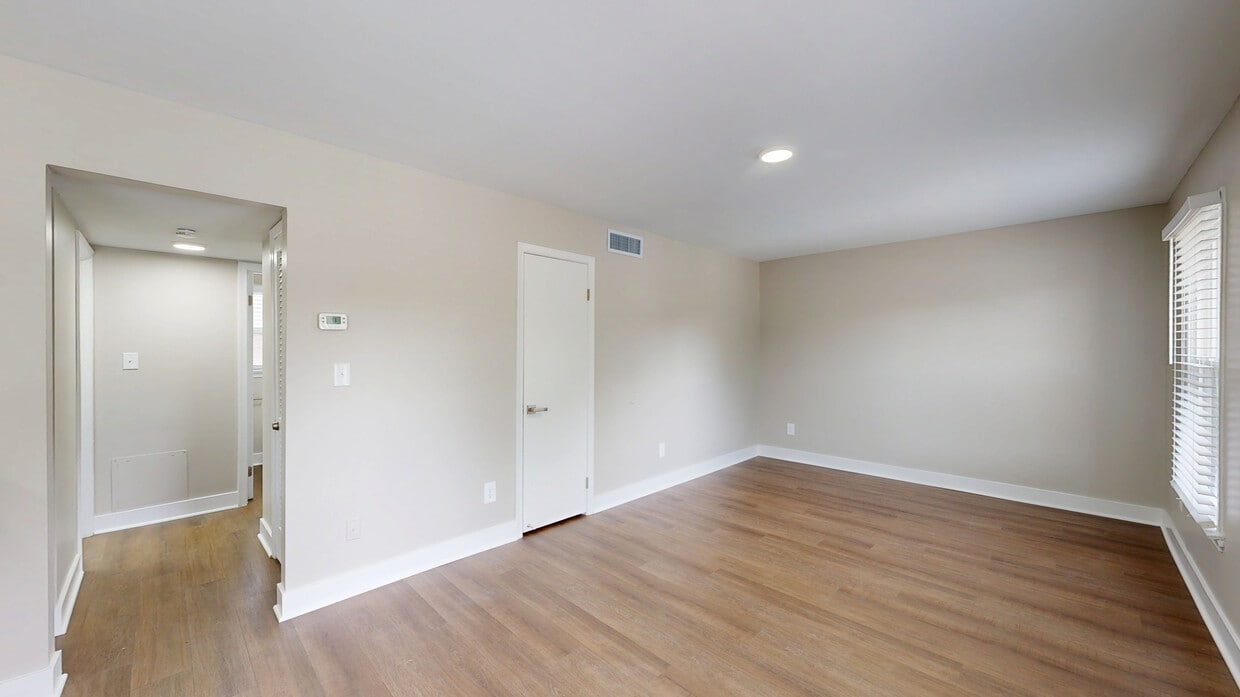 Photo - District at Williamsburg Apartments