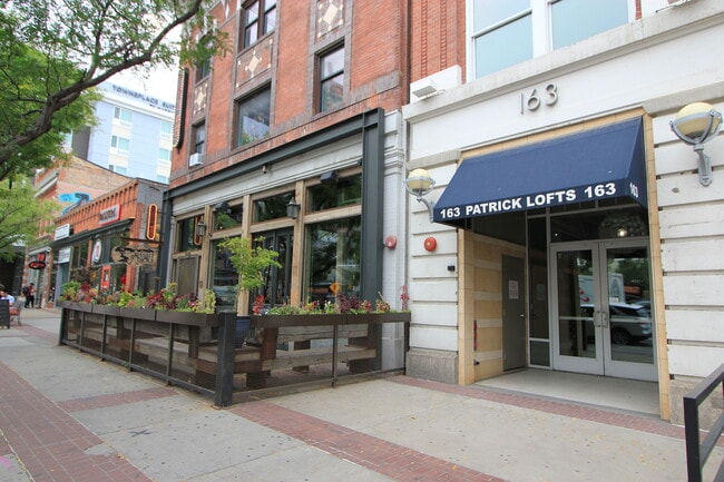 Restaurants and bars within steps - 163 W 200 S