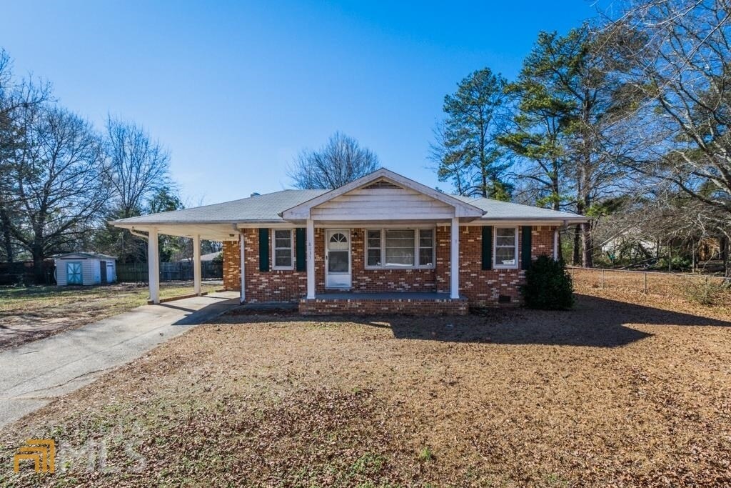 8135 Connally Dr, Douglasville, GA 30134 House for Rent in
