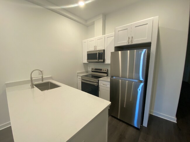 Foto del edificio - 5732 Ludlow St