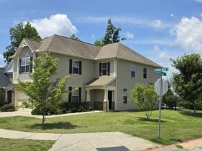 Building Photo - 70 Cranes Nest Dr