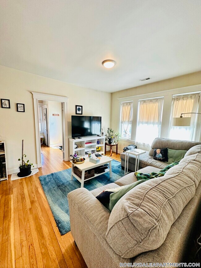 Building Photo - 314 Cornell St