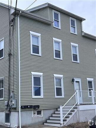 Building Photo - 19 Catherine St
