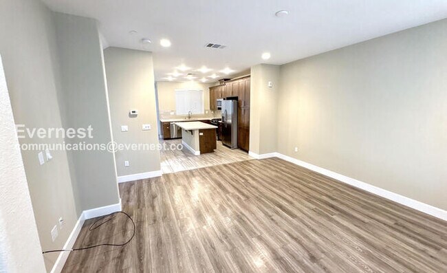 Foto del edificio - 428 Whistler Pl