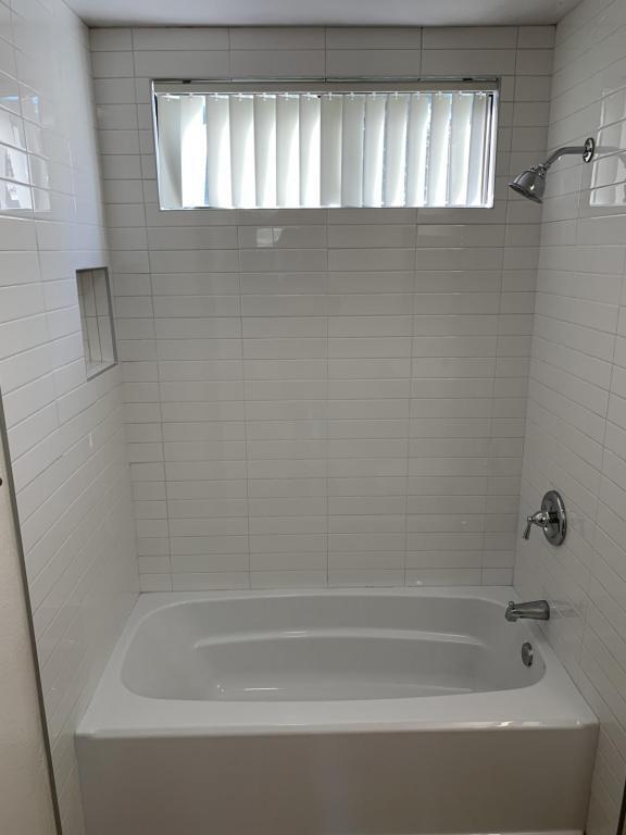 Foto del edificio - 13942 Iowa St