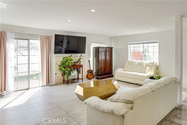 Foto del edificio - 2106 Nelson Ave