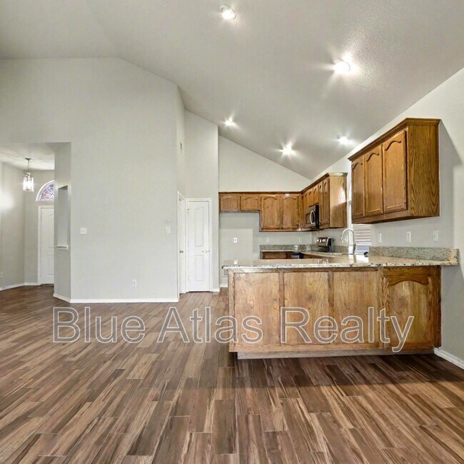 Building Photo - 6120 Amberjack Trail