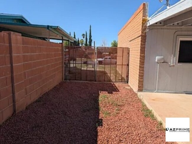 Foto del edificio - Eastside Tucson Home for Rent Near Lakesid...