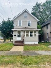 Building Photo - 2259 5th St SW