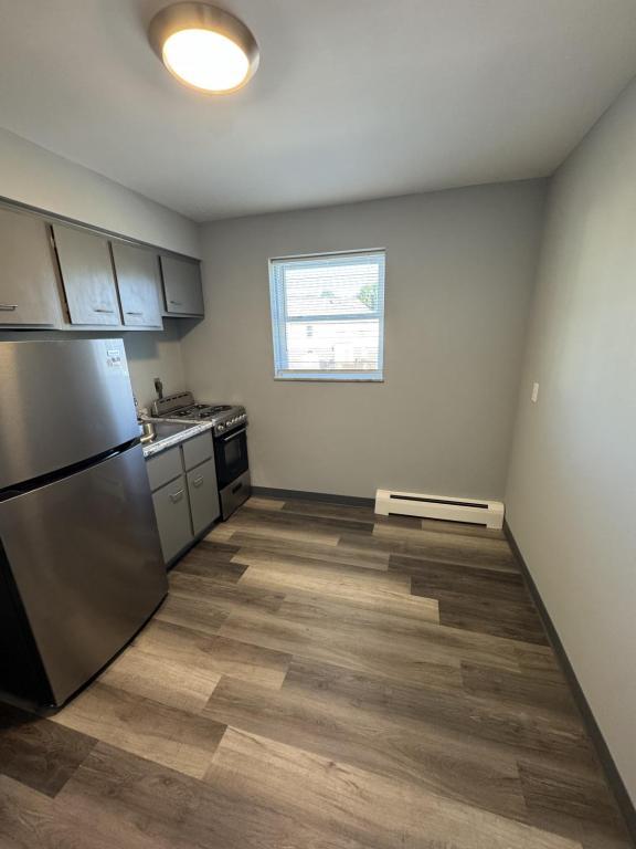 Building Photo - 41 Bertus St