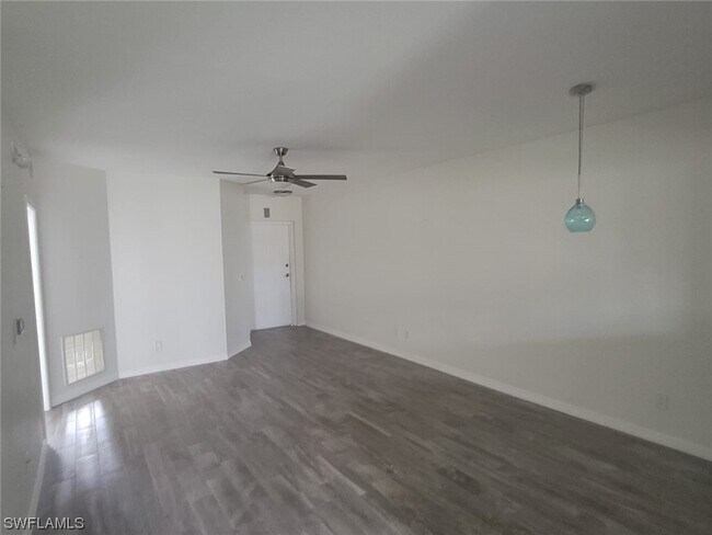 Building Photo - 8313 Bernwood Cove Loop