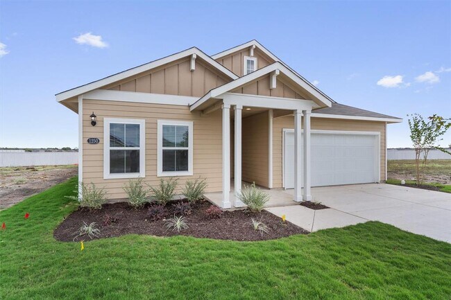 Building Photo - 1250 Teychas Dr