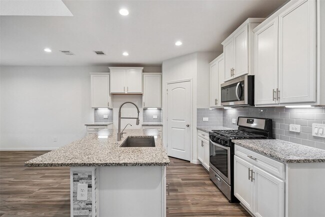 Foto del edificio - 934 Youth Water Rd