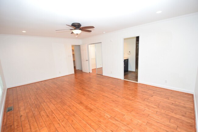 Foto del edificio - 23 Copper Hill Ct