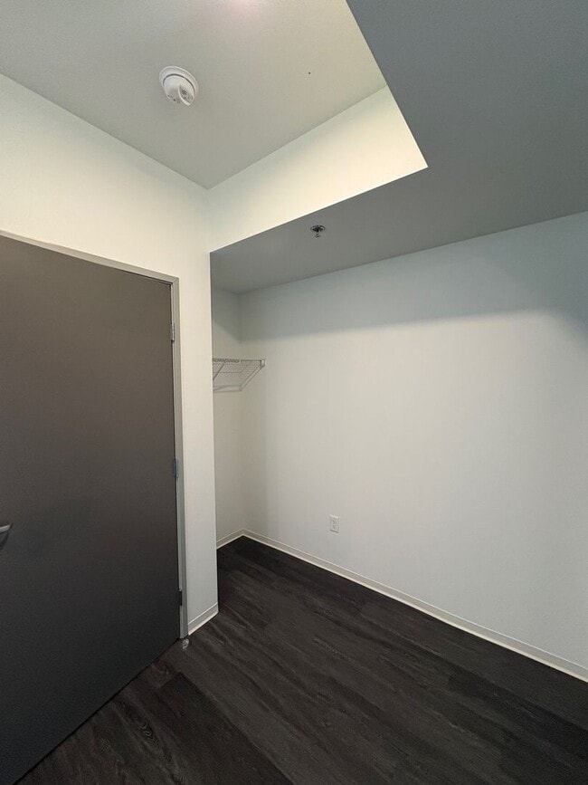 Interior Photo - Koz on Sandy