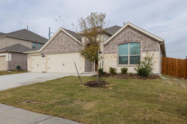 Building Photo - 10046 Sovereign Dr