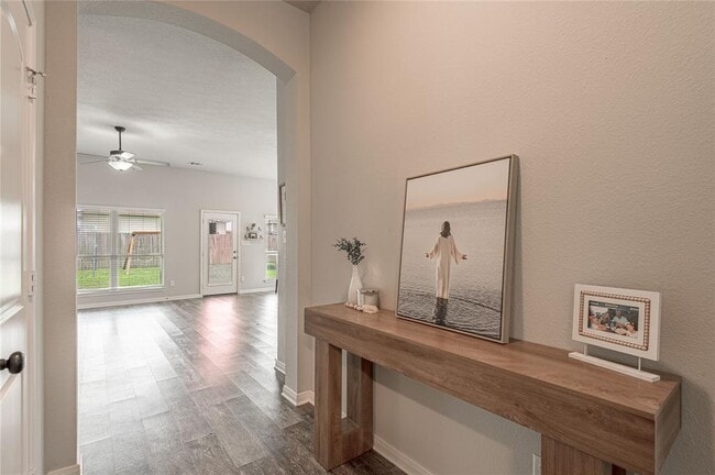 Building Photo - 124 Worley Way